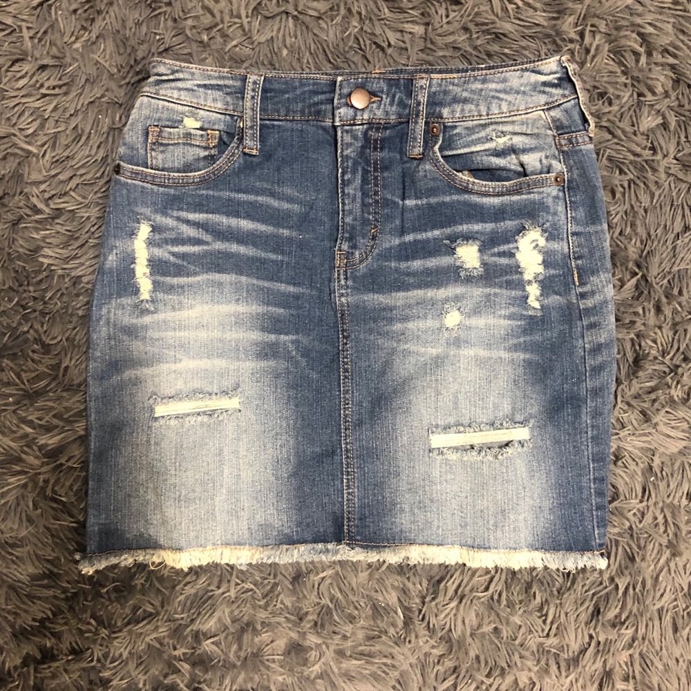 LIKE NEW Distressed Denim Skirt - Picture 1 of 3